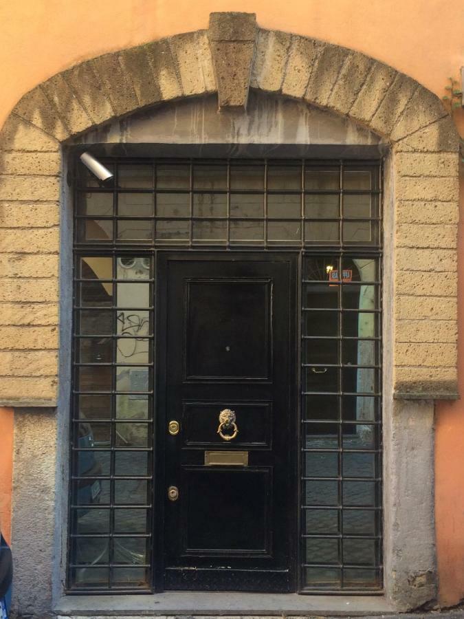 Casa de férias Cedro Terrace&jacuzzi - Loft In Trastevere *